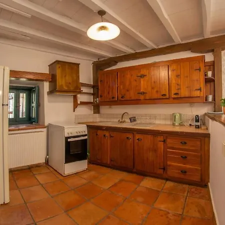 Pano Rouga - Pontzos Traditional Stonehouse * Alexandros